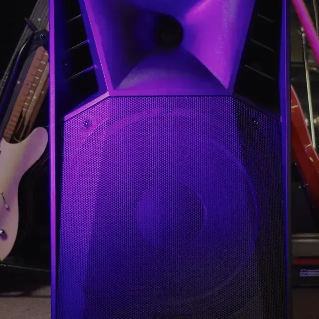 Na TITAN 15, o design não está ali só para impressionar.